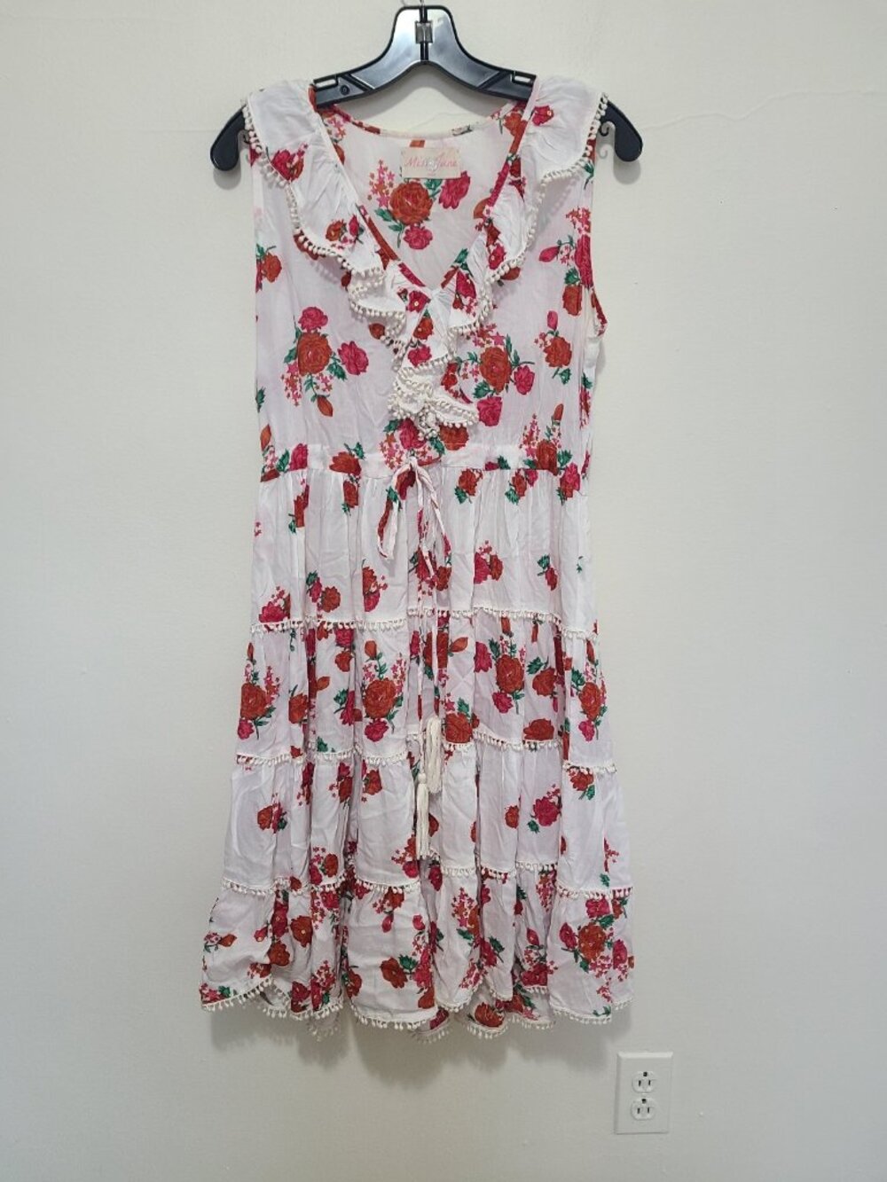 Miss June Floral Dress White Ruffle Midi Bohemian Rose Flutter Summer Size S/M